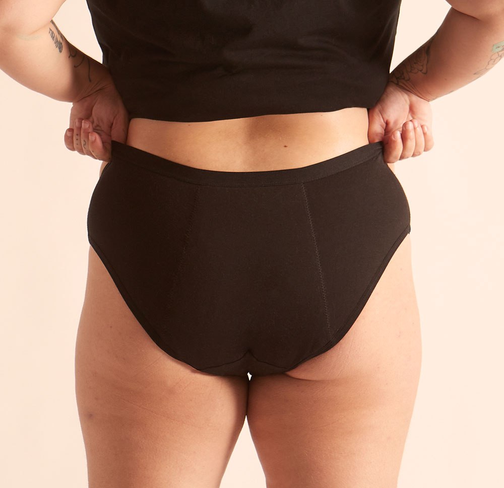 WUKA Basics Hipster - Medium Flow Absorbency Period Underwear