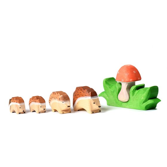 Bumbu eco-friendly solid wooden hedgehog and mushroom toy set on a white background
