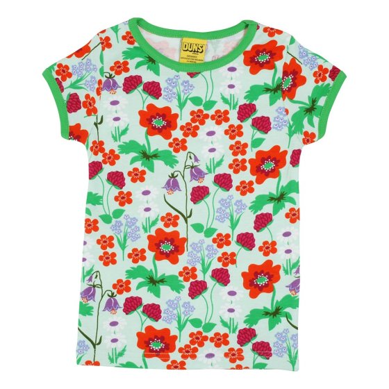 DUNS Sweden childrens bay green summer flowers short sleeve organic cotton top on a white background
