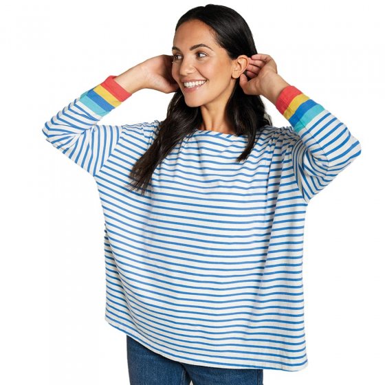Woman wearing the Frugi organic cotton audrey boxy fit maternity and nursing top on a white background