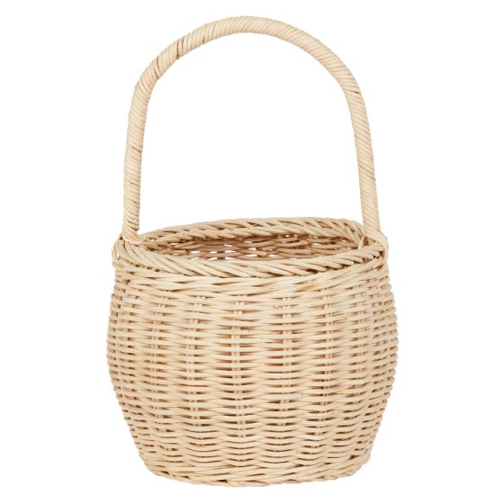Olli Ella big berry natural rattan basket in the straw colour on a white background
