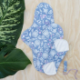 Imse Cloth Pad Starter Kit + Tampon - ImseVimse Garden, 3 sizes of pad and tampon in blue Garden print