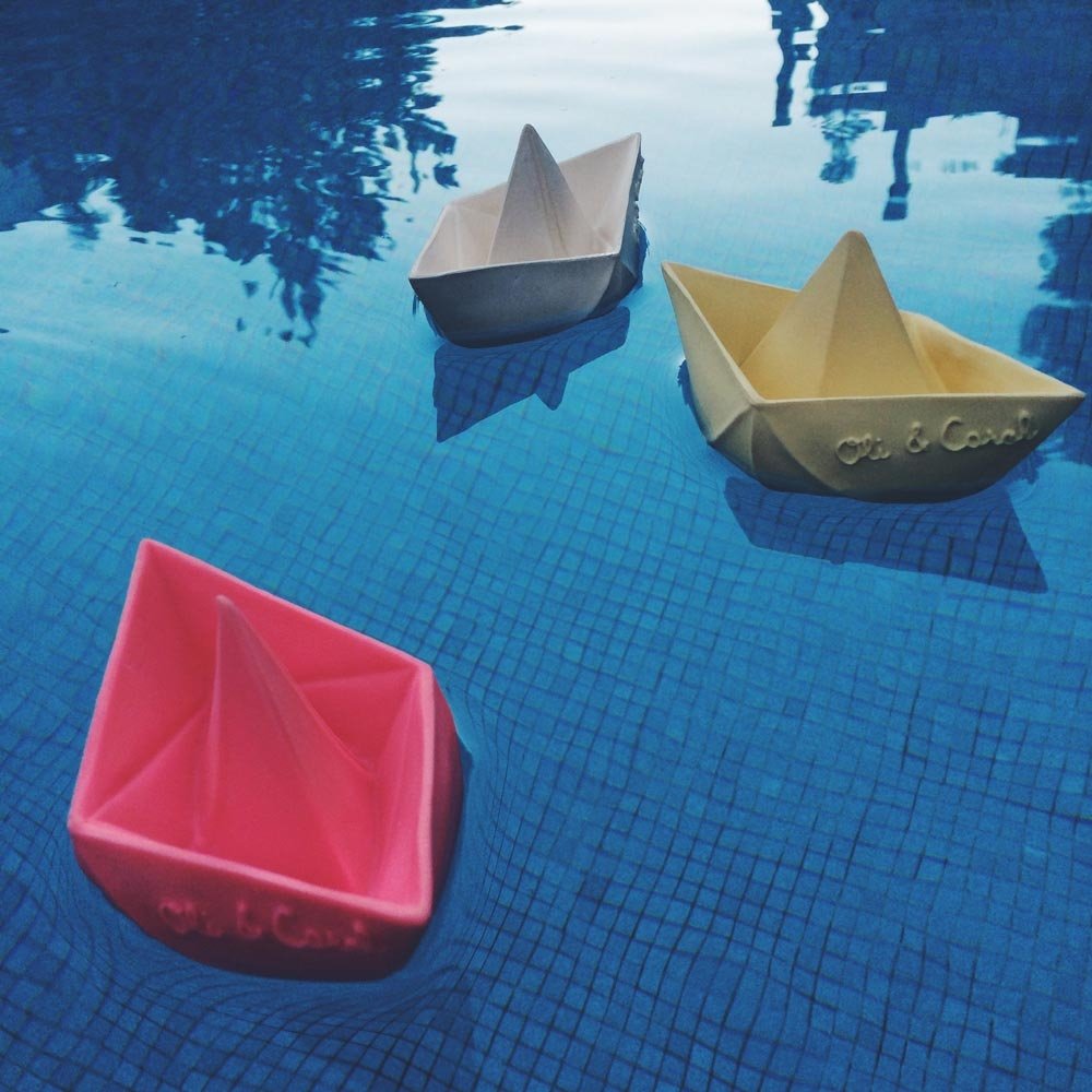 oli & carol origami boat
