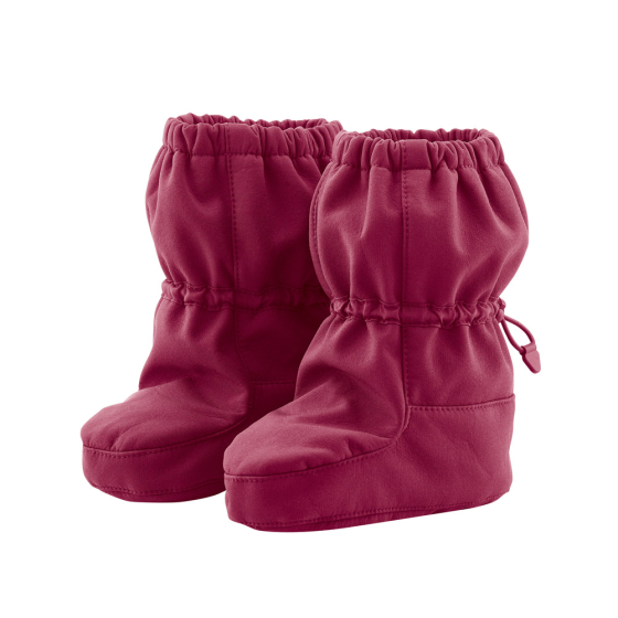 Mamalila eco-friendly toddlers allrounder winter booties in the berry colour on a white background