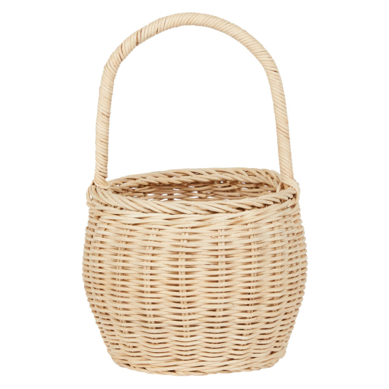 Olli Ella big berry natural rattan basket in the straw colour on a white background