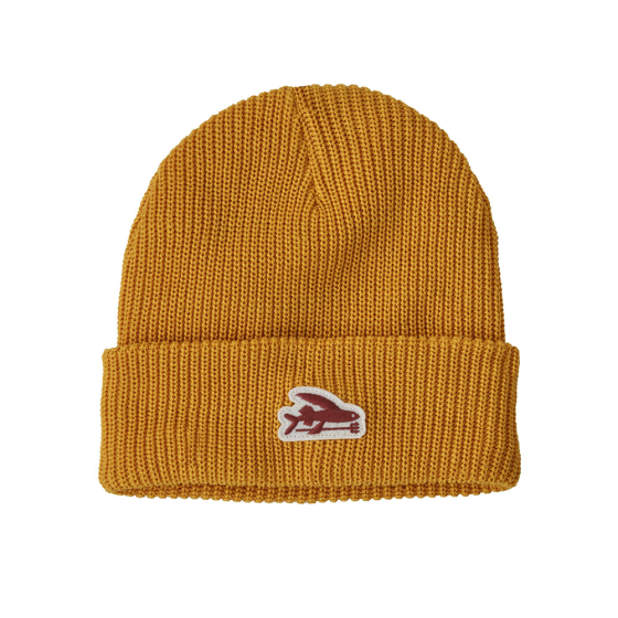 Patagonia kids logo beanie in the flying fish felt patch: cabin gold colour on a white background