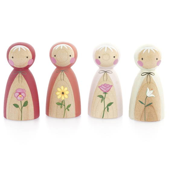 Peepul eco-friendly 2021 summer flower dolls lined up on a white background