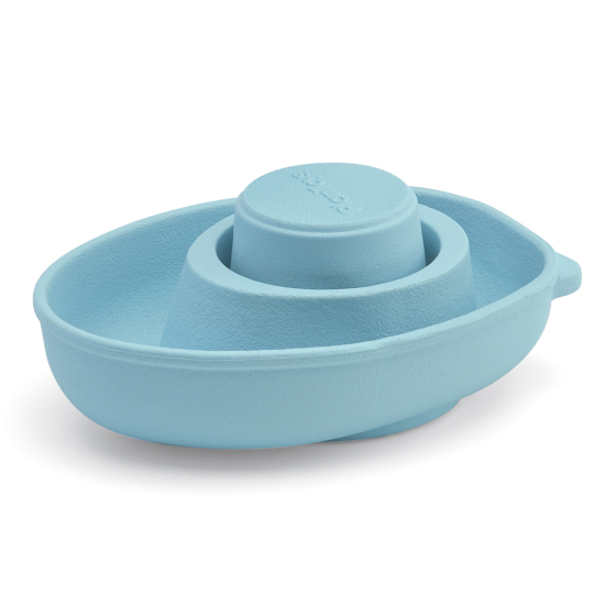 PlanToys kids natural rubber convertible boat bath toy in the pastel blue colour on a white background