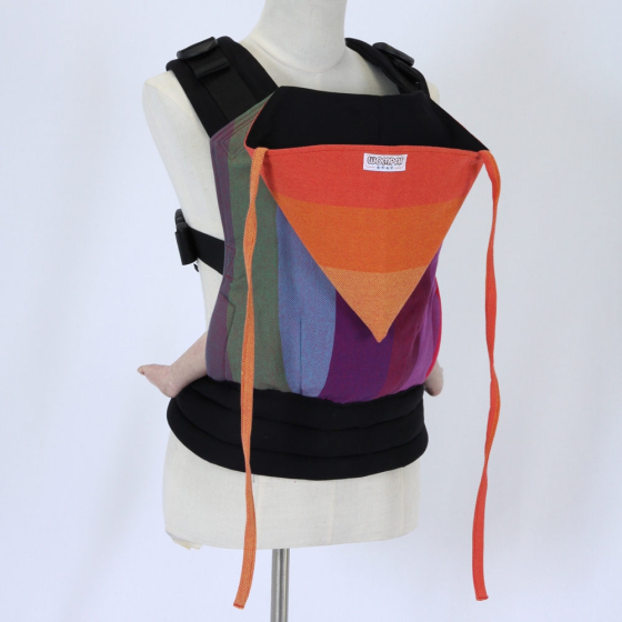 Wompat Toddler Carrier - Vanamo Rainbow Red