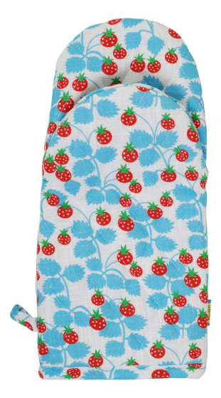 Cotton and linen blend oven glove with juicy alpine strawberries print from DUNS