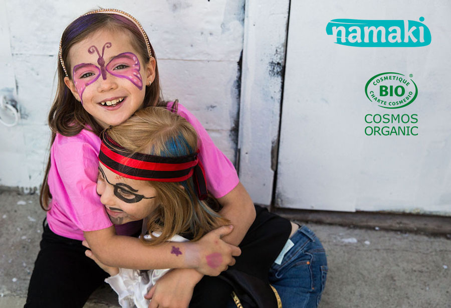 children wearing natural namaki facepaint with organic logoi